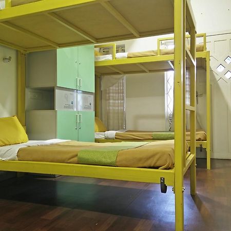 Happy Camper Hostel Kochi ภายนอก รูปภาพ